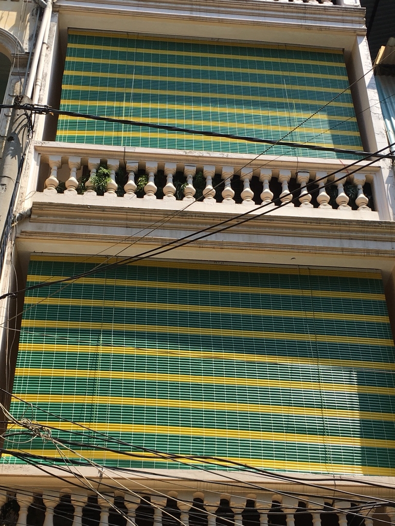 Mành nhựa treo ban công
