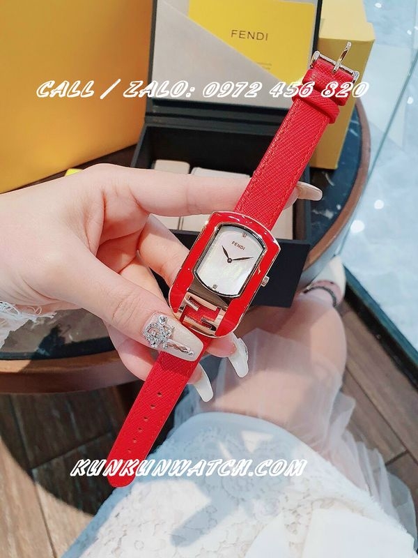 Fendi store chameleon watch