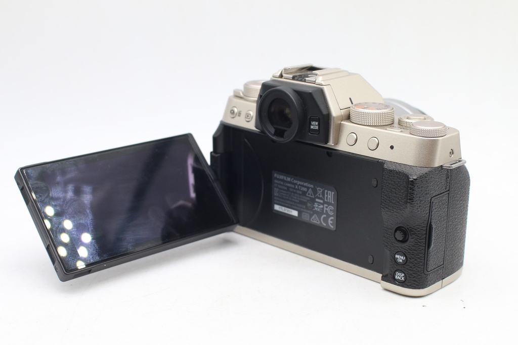 Máy ảnh Fujifilm XT200 kèm lens kit 1545mm( Vàng Champange) Camera