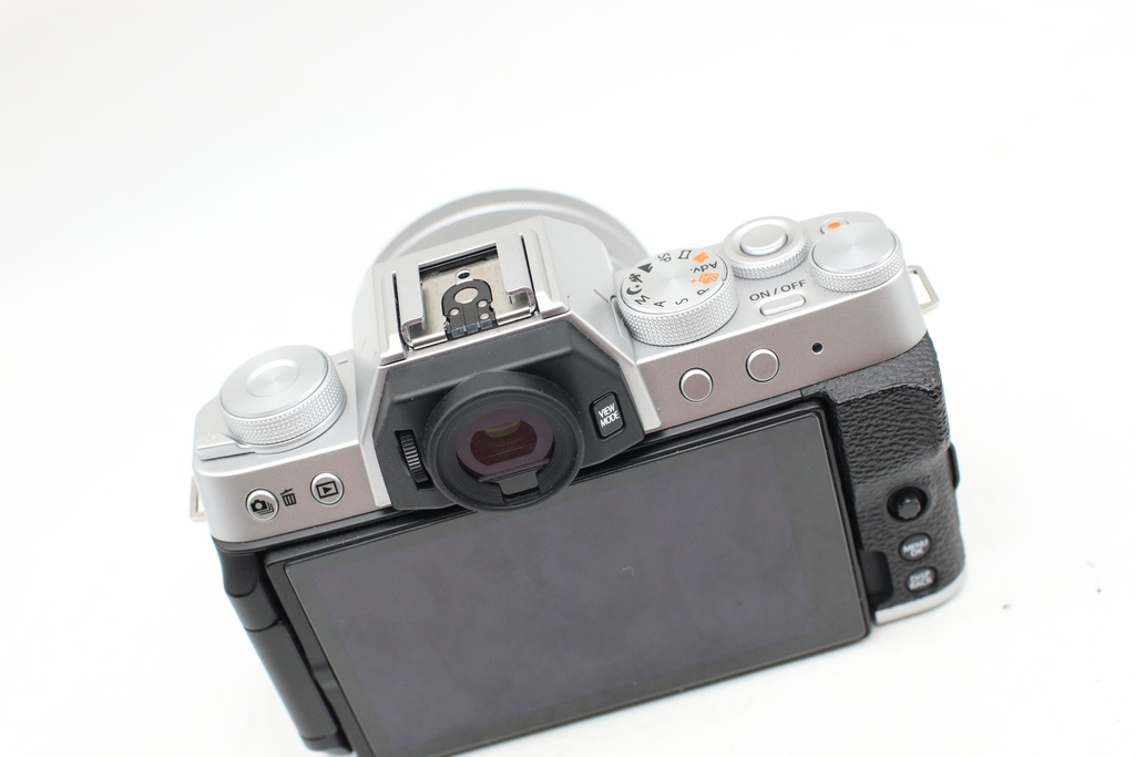 Máy ảnh Fujifilm XT200 Kèm Lens Kit 1545mm ( Bạc ). 98 Camera