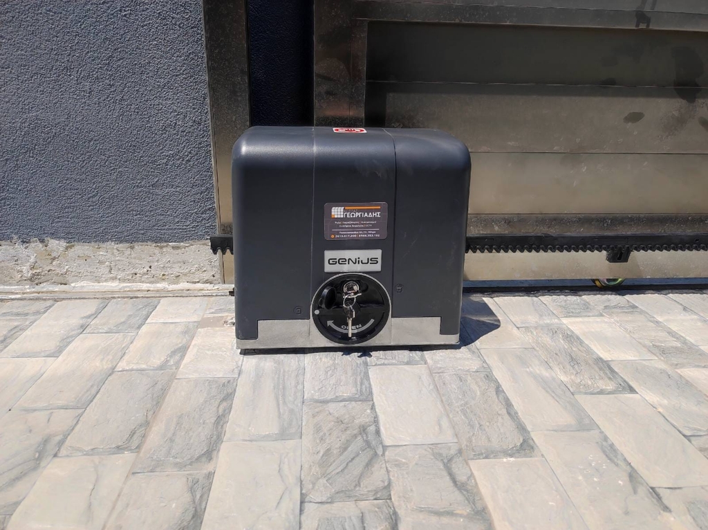 motor cổng lùa Italia Genius Blizzard 900C | Công ty TNHH Thiết Bị Cửa ...