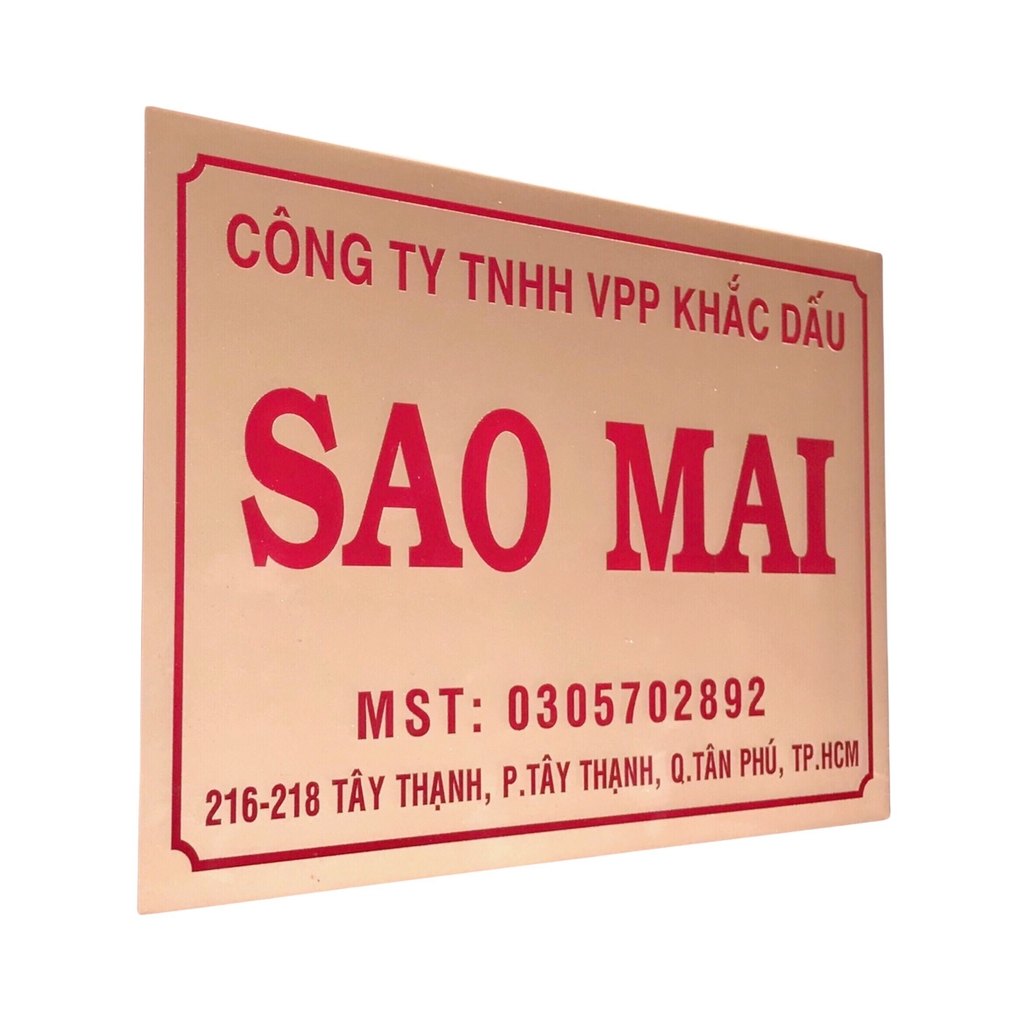 Bảng công ty mica 40x30cm nền đồng chữ đỏ