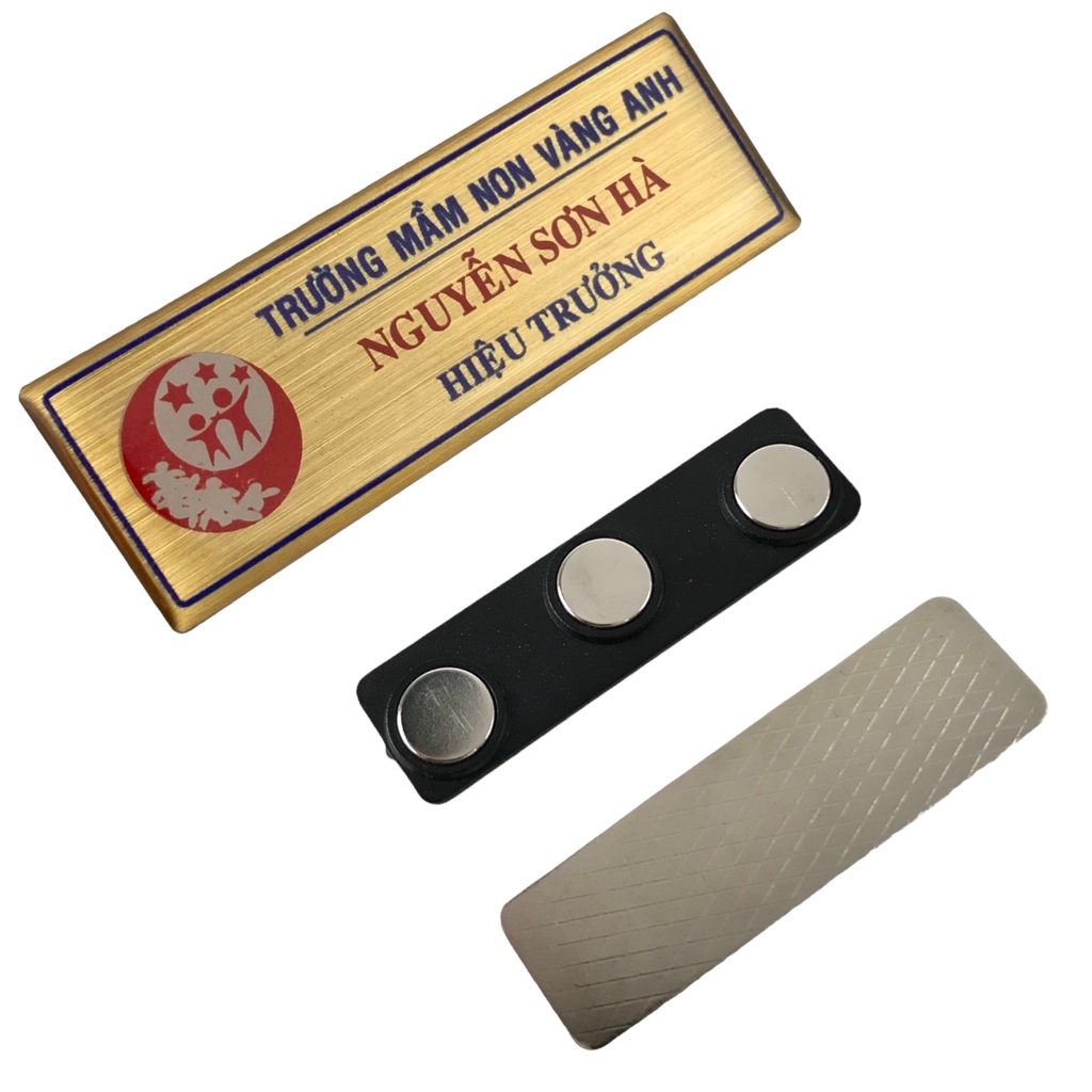 Thẻ tên kim loại đổ keo gắn kim 004 / nam châm N010