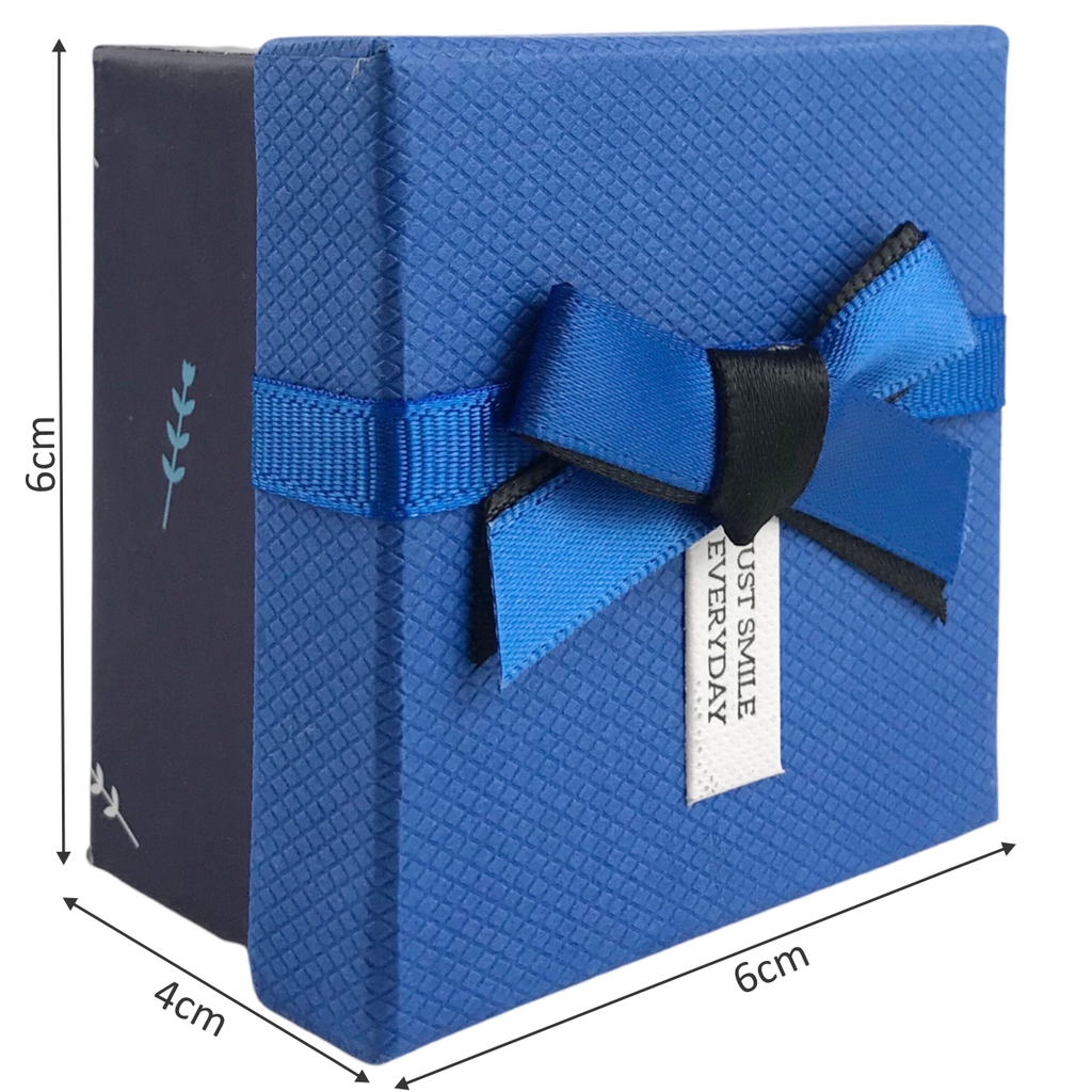 Hộp quà LL 6x6x4cm vuông