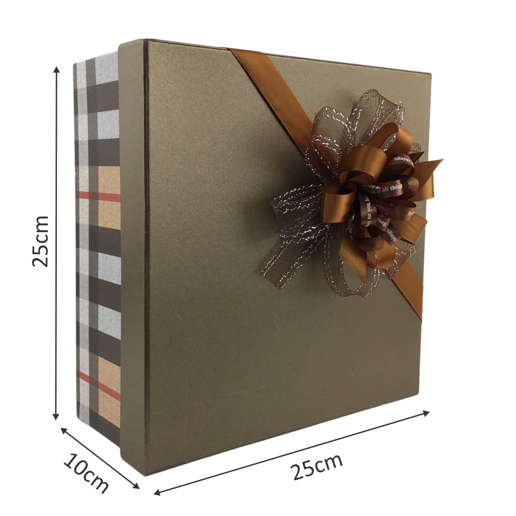 Hộp quà LL 25x25x10cm vuông
