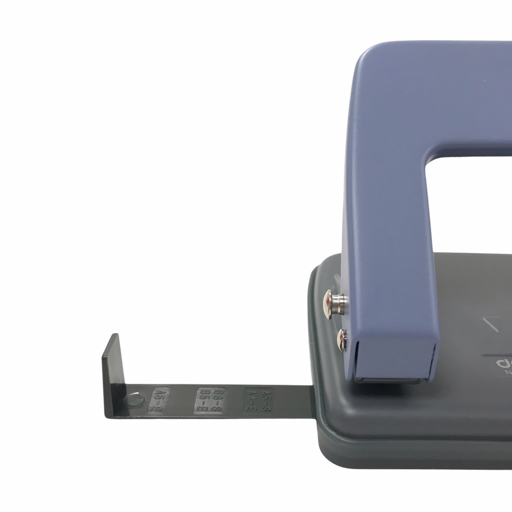 Bấm 2 lỗ Deli 0102 20 tờ (12/60)