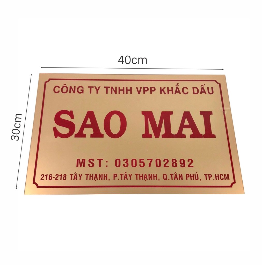 Bảng công ty mica 40x30cm nền đồng chữ đỏ