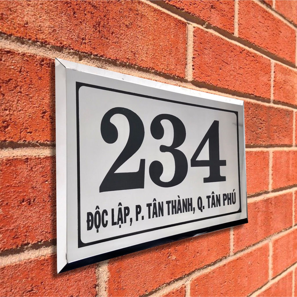 Bảng số nhà inox ăn mòn có chân 30x20cm nền trắng bóng chữ đen