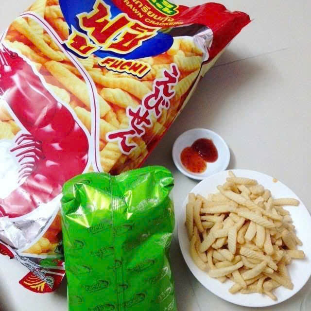 Bánh snack tôm mix  450g