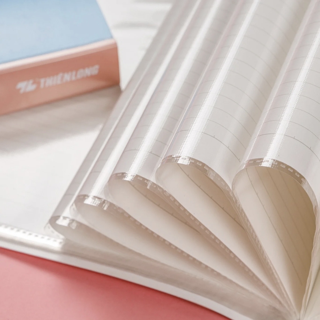 Bìa 40 lá nhựa TL DB-003