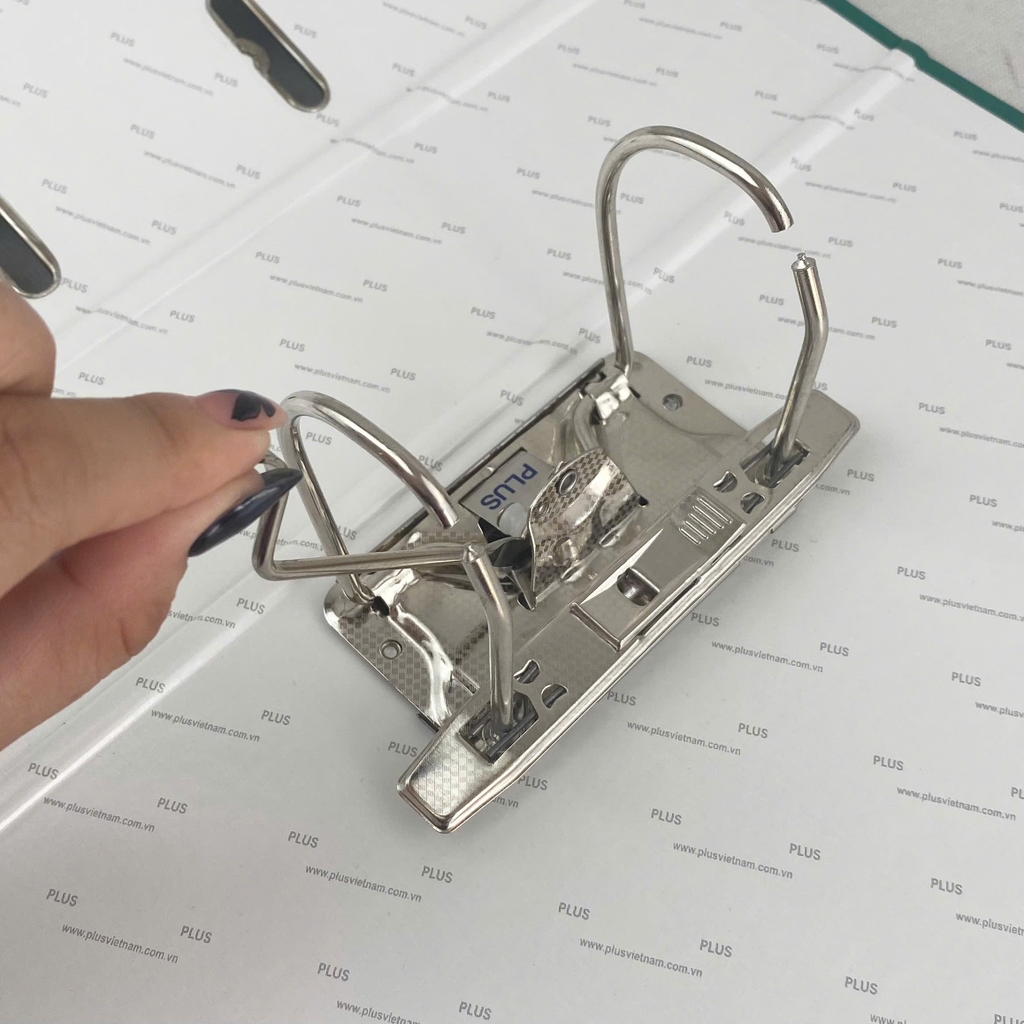 Bìa còng 1 mặt si Plus 800-V024 / 800-V025 7cm F4 (30)