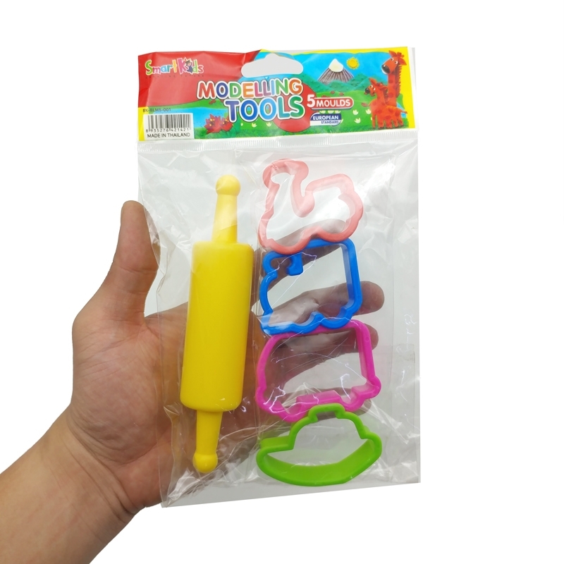 Bộ khuôn đất nặn Smart Kids SK-BLM5-001 4 món + cây lăn