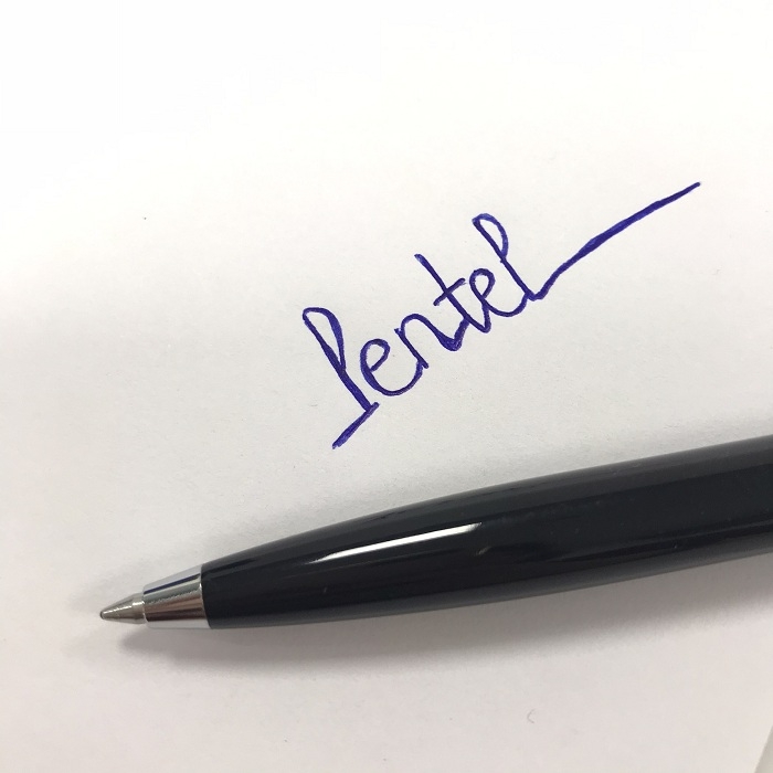 Bút bi xoay cao cấp Pentel B830_ACH thân đen nắp bạc