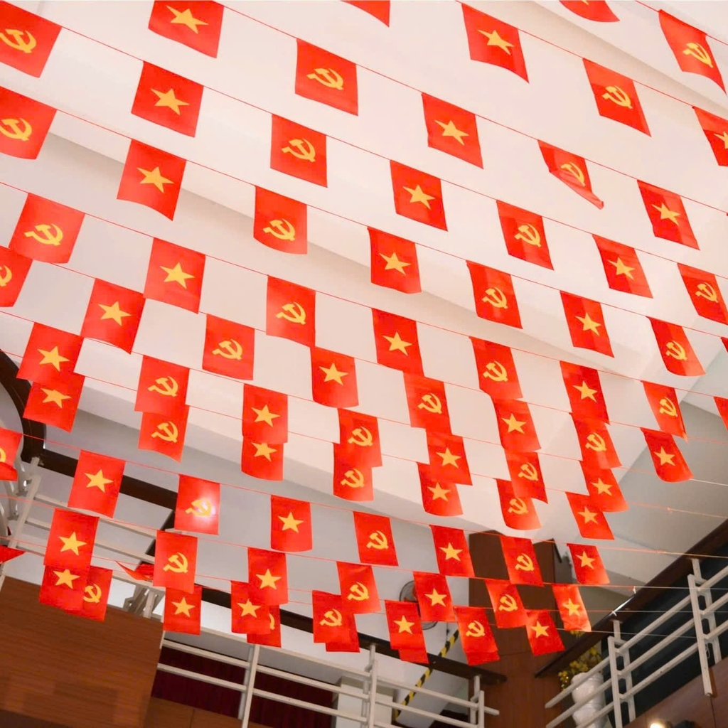 Cờ dây Tổ Quốc - Đảng vải phi 24 lá 10m