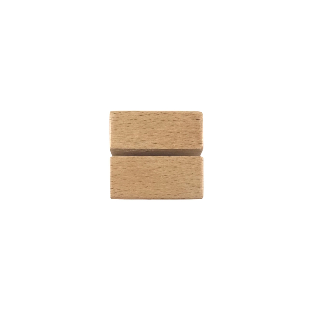 Đế gỗ Enter FG-09 40x30x25mm, Đế gỗ giữ Namecard, Giá đỡ kẹp ảnh mini, Kệ cài bàn đặt tiệc, Chân menu gỗ (20)