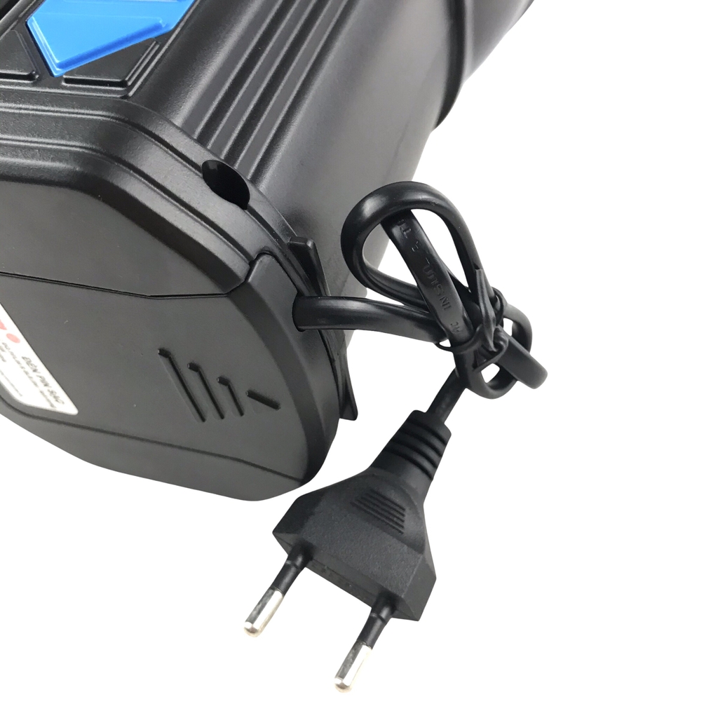 Đèn Pin LED ĐQ ĐQ PFL09 R Pin sạc