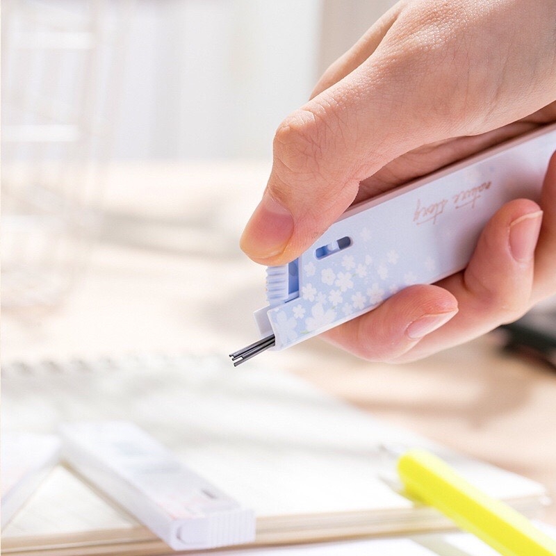 Ngòi chì Deli S482 0.5mm (48)