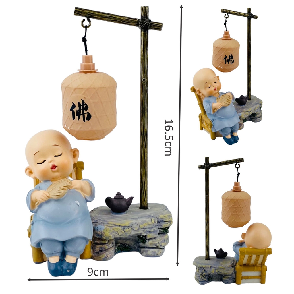 Tường chú tiểu đèn lồng 41201929