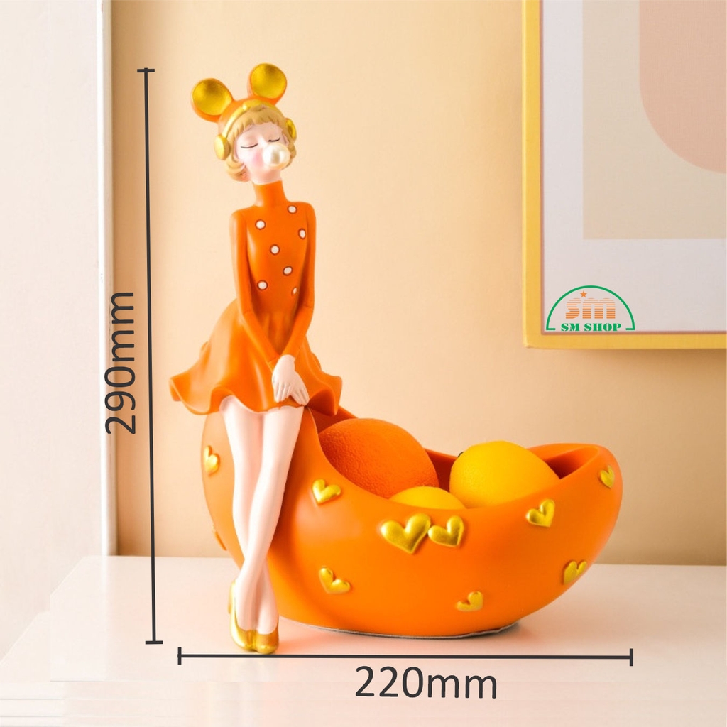 Tượng cô gái trang trí 42654009