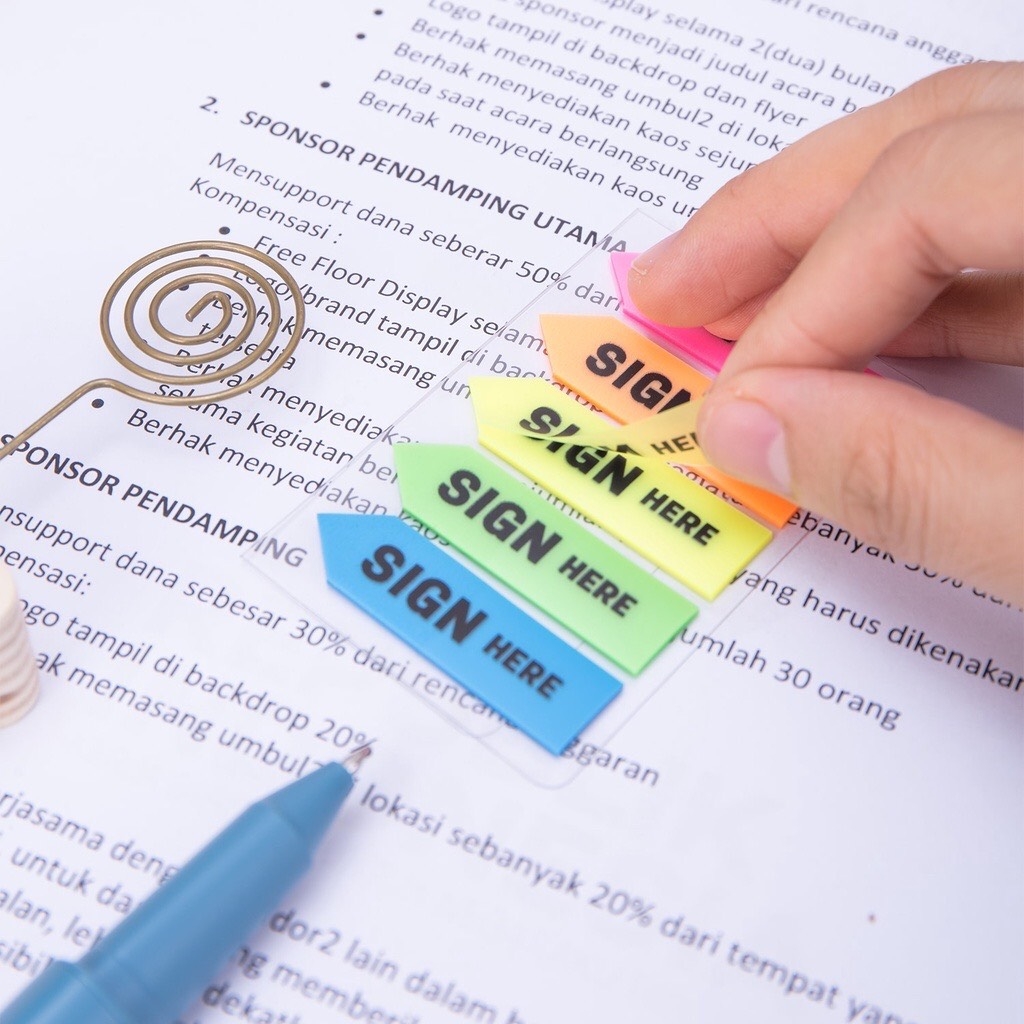 Giấy note Deli A11302 mũi tên Sign here (24)