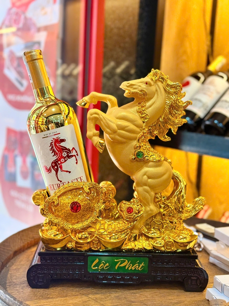 Ngựa đá Lộc Phát