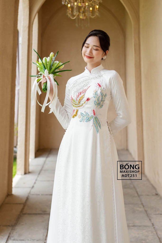 ao-dai-co-dau-gam-trang-ket-chim-phuong-co-2-vien-ngoc-adt251-5-1-1736b70a-534a-4ddc-b695-c73ac94c7c34.jpg