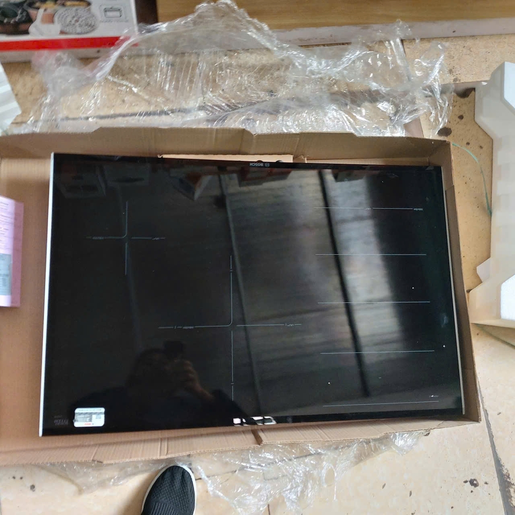 Bếp Từ 4 BOSCH PIE875DC1E
