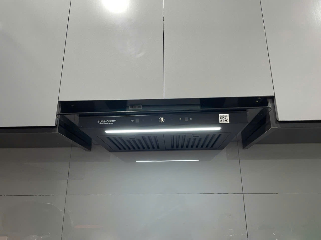 Máy Hút Mùi Sunhouse SHB5HM-V8Turbo