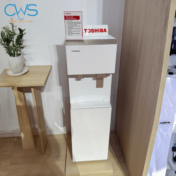 Hình ảnh thực tế máy lọc nóng lạnh Toshiba TWP-IW2469SVN(W)