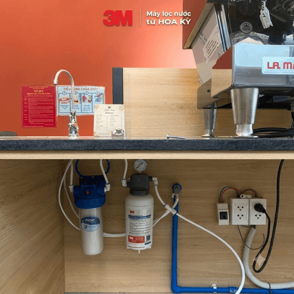 Lắp Đặt Máy Lọc Nước 3M Aqua-Pure ICE140-S Tại Quán Cà Phê