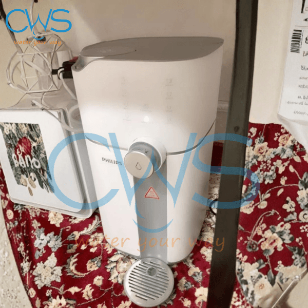 Máy Lọc Nước Philips ADD6910 Nhỏ Gọn Khi Đặt Trên Kệ Tủ