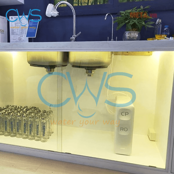 Máy Lọc Nước Philips AUT2015/74 Tại Showroom Trung Bày