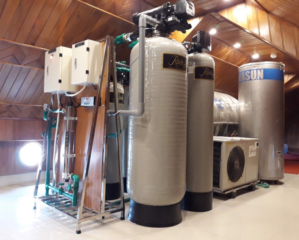 Máy lọc nước tổng nhà và làm mềm nước RAINSOFT - EC4 400 CV + CF EM (RS 7)