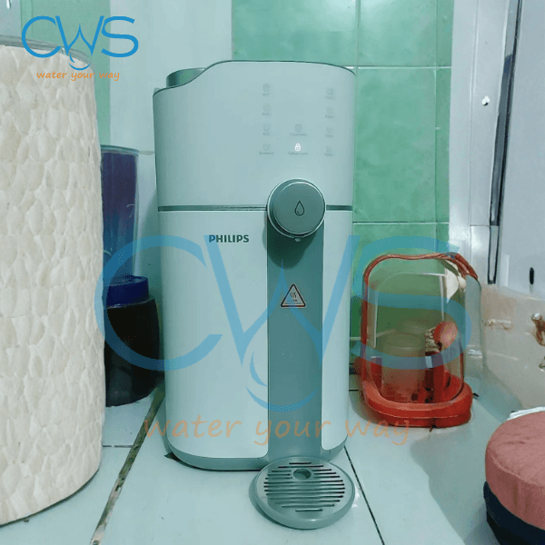 Sự Nhỏ Gọn Của Máy Lọc Nước Philips ADD6910 Tại Nhà Khách Hàng