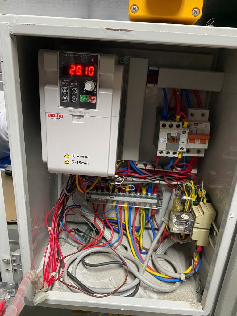 bien-tan-1-pha-220v