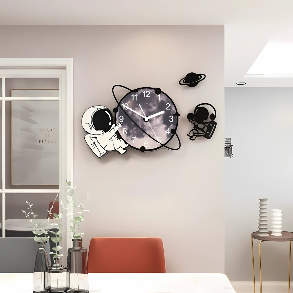 Đồng Hồ Treo Tường Phi Hành Gia P-HOME CL096