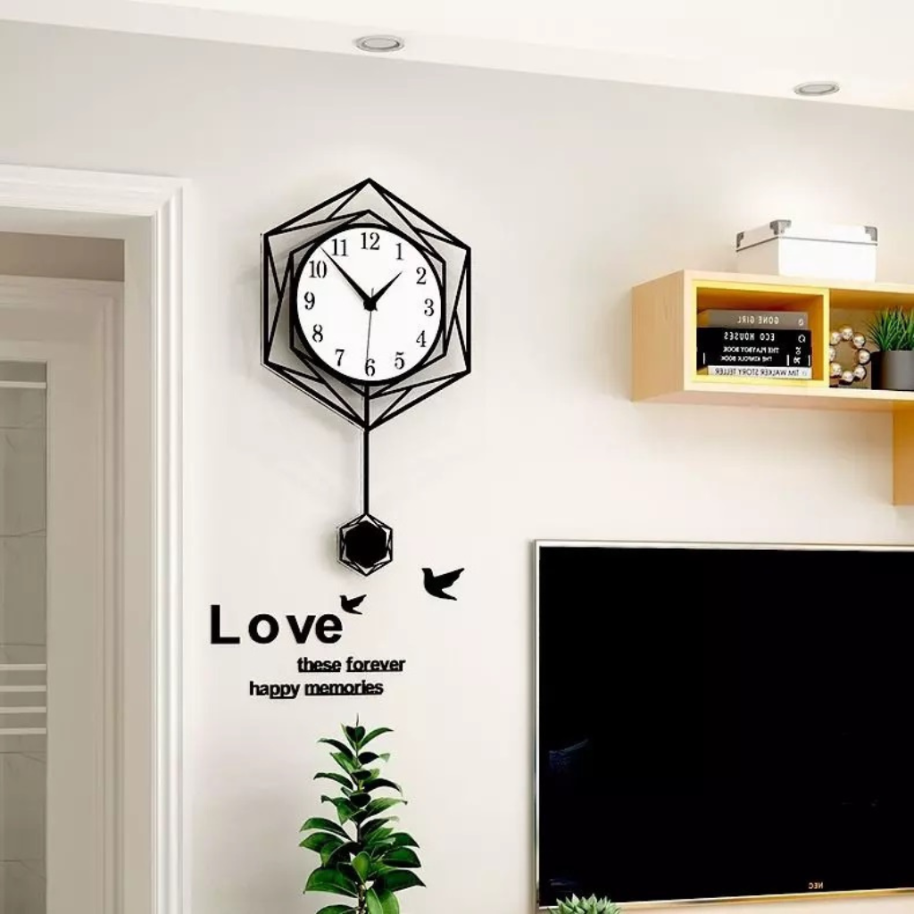Đồng hồ treo tường sang trọng và tinh tế CL034