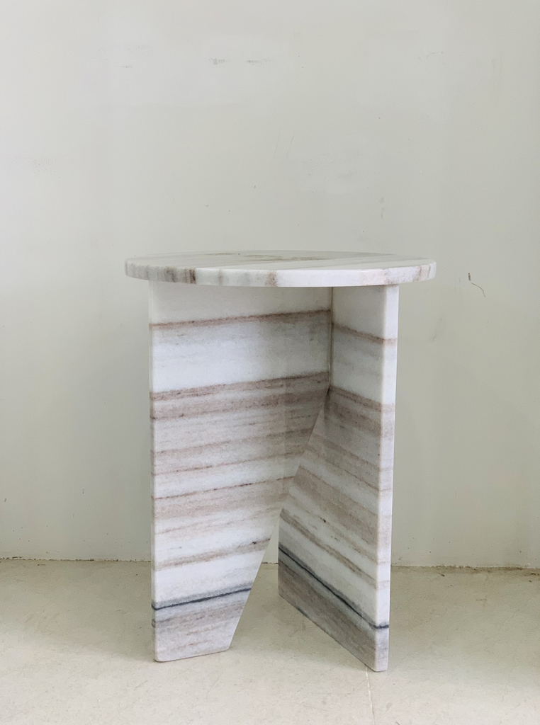 MARBLE SIDE TABLE - CLOUDY WHITE