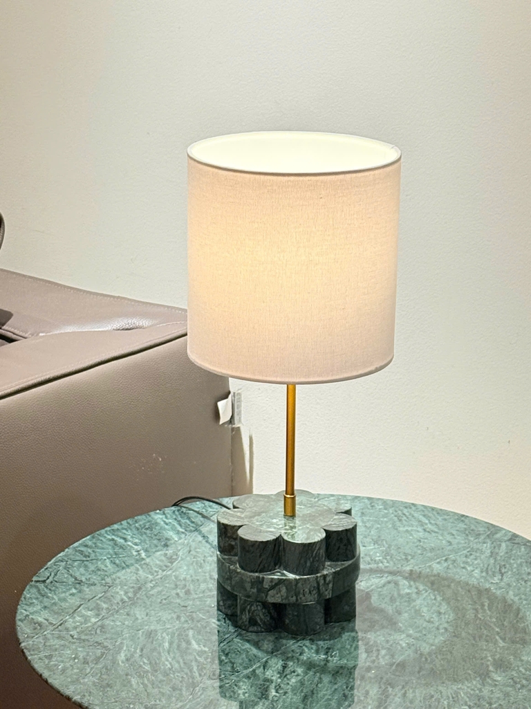 STONE PRODUCT - TABLE LAMP - FLUTED BASE