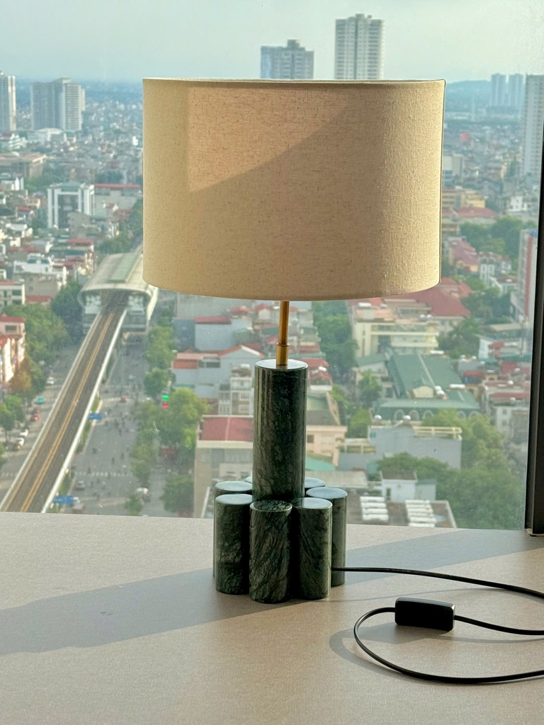 STONE PRODUCT - TABLE LAMP - CYLINDER CLUSTER BASE
