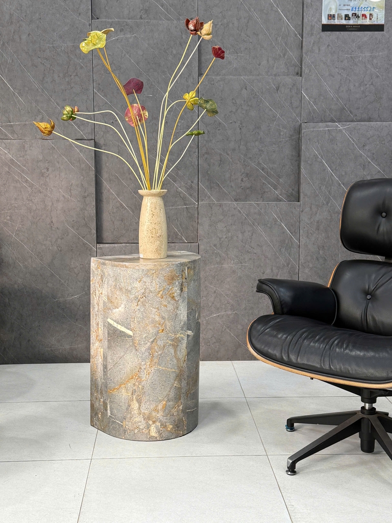 GIẢM 70% - THANH LÝ - BÀN MẪU TRƯNG BÀY - SALE23 - VÀNG TH