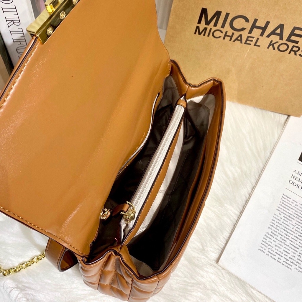 TÃI MK SOHO LARGE QUILTED leather shoulder bag tuixachxuatkhau