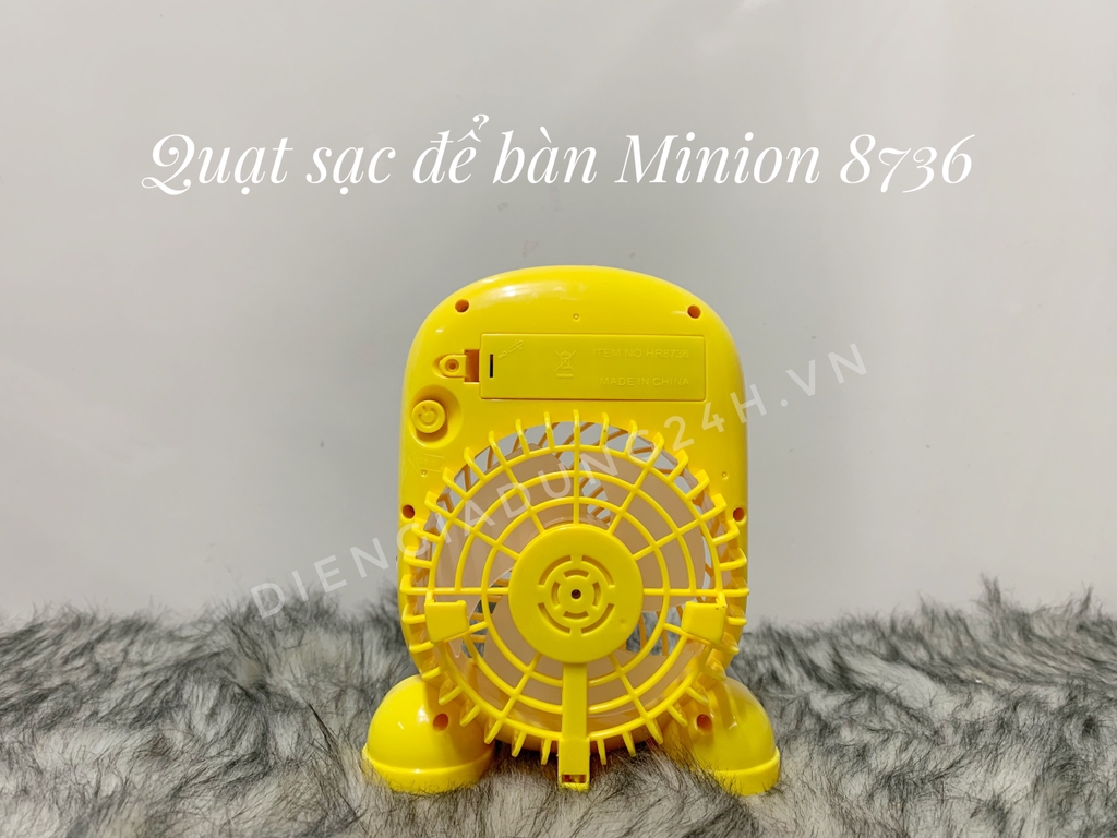 Quạt sạc để bàn Minion 8736