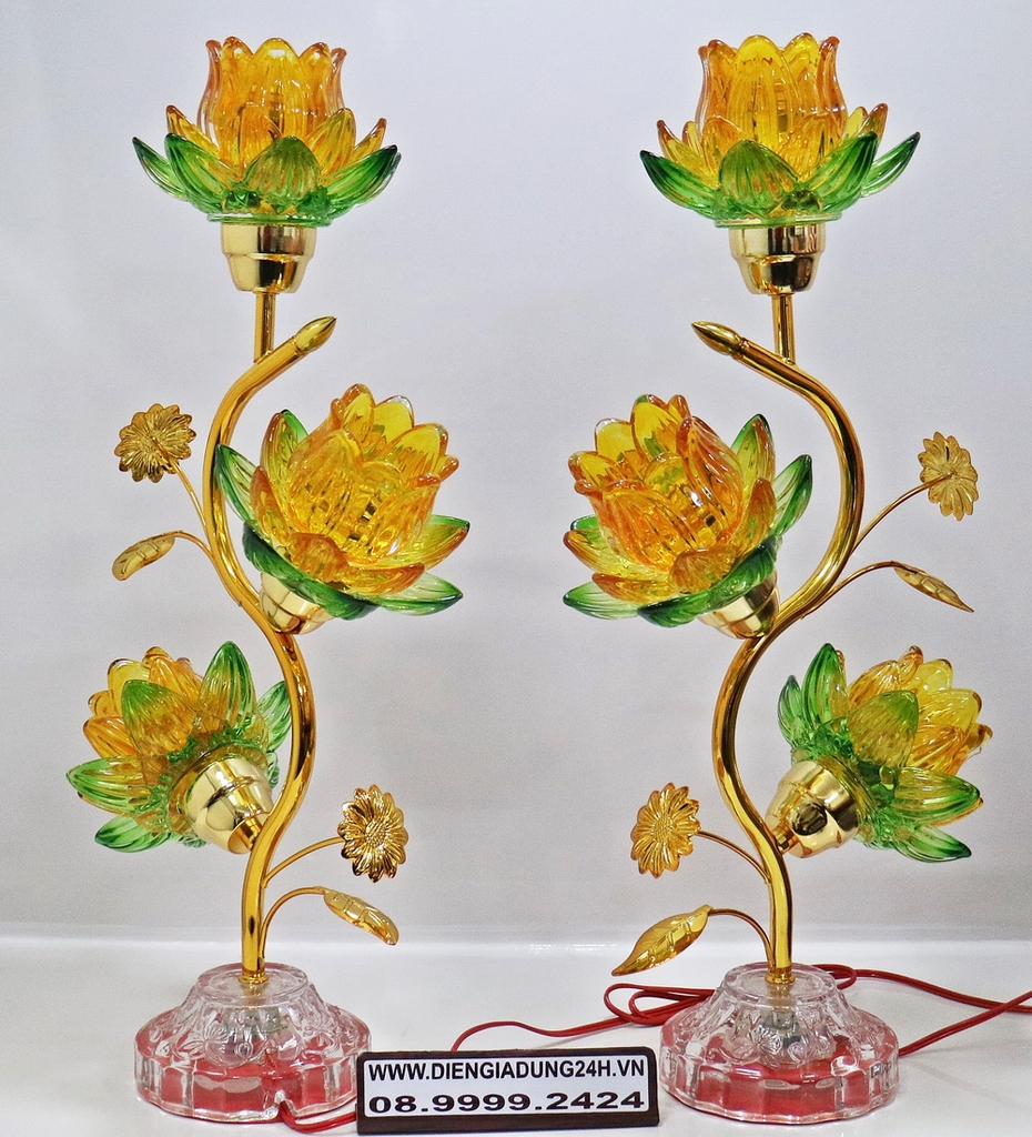 ĐÈN THỜ PHA LÊ CHỮ S 369
