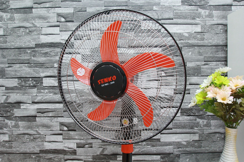 Quạt đứng CN thân sắt Senko DTS1609 ( Màu ngẫu nhiên )