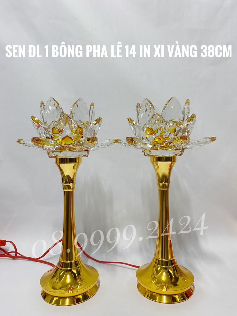 ĐÈN THỜ PHA LÊ 14 IN XI VÀNG (38CM) GIÁ BÁN 1 CẶP