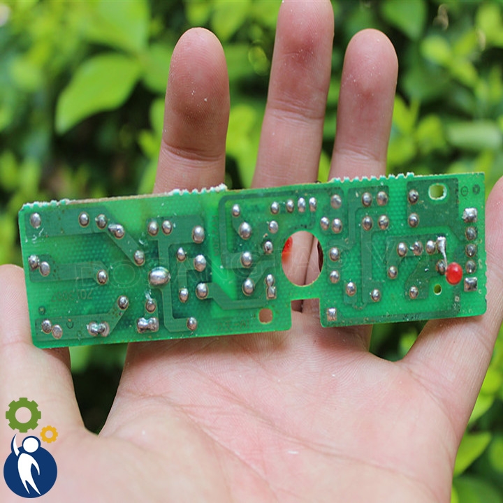 Mạch Vợt Muỗi Sử Dụng Pin 18650 3.7V Có Thể Sạc Còn Mới 70%