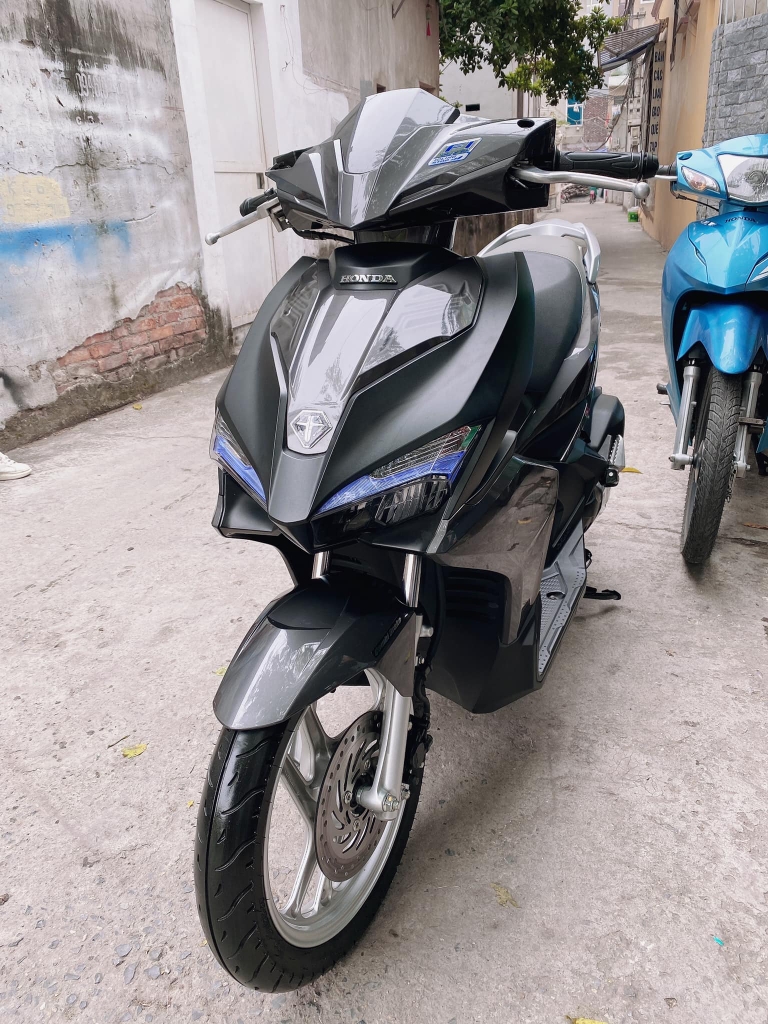 Mua Xe Máy Honda Air Blade 2019 Phiên Bản Magnetic Đen Xám Tiki