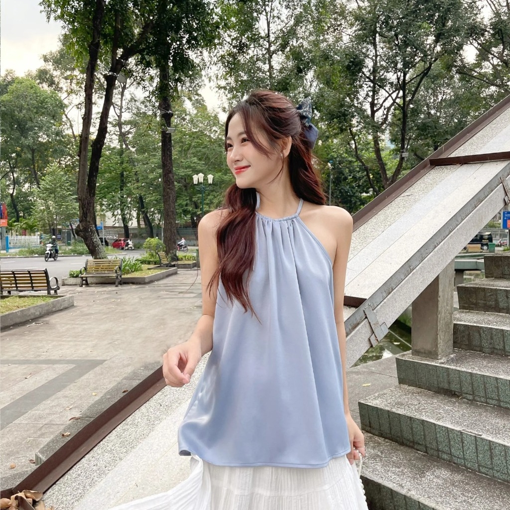 Set áo trắng và áo yếm đen 2 dây  Set đồ đẹp  Jumpsuit