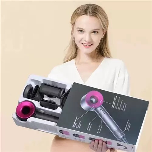 Máy Sấy Tóc ION Âm Là Sự Lựa Chọn Rất Tinh Tế Cho Phụ Nữ Ngày 8/3